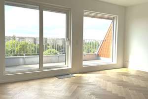 PROVISIONSFREIER VERKAUF ! TOLLE SEHR HELLE NEUE DACHGESCHOSSWOHNUNG MIT TERRASSEN U. LIFT IN P´BERG – John-Schehr-Str. 4, 10405 Prenzlauer Berg, Berlin – Vorschaubild 11