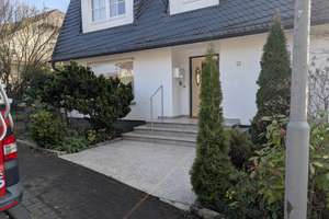 Einfamilienhaus - Bestlage am Wiesenrand im Eigenheim - Unverbauter Blick in Wiesbaden Sonnenberg