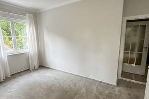 PRIVATVERKAUF - große 5,5-Zi - Doppelhaushälfte mit gehobener Innenausstattung in Berlin Zehlendorf – Die vollständige Adresse der Immobilie erhältst du vom Anbieter., 14169 Zehlendorf, Berlin – Vorschaubild 10