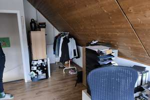 5,5-Zimmer-Haus mit gehobener Innenausstattung und EBK in Bottrop Feldhausen – Die vollständige Adresse der Immobilie erhältst du vom Anbieter., 46244 Feldhausen, Bottrop – Vorschaubild 22