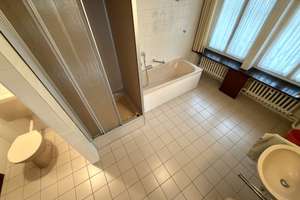 Ein - Zweifamilienhaus mit zusätzlicher Einliegerwohnung  #Doppelgarage #Garten – Die vollständige Adresse der Immobilie erhältst du vom Anbieter., 55743 Idar-Oberstein – Vorschaubild 38