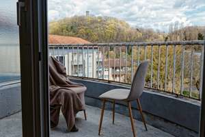Renovierte 3-Zimmer-Wohnung mit Balkon und Stellplatz – nur 8 Min. zur deutschen Grenze – Die vollständige Adresse der Immobilie erhältst du vom Anbieter., 66117 Alt-Saarbrücken, Saarbrücken – Vorschaubild 2