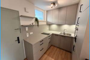 Luxuriöses, neu möbliertes Appartement - direkt bei der BMW FIZ-Windkanal - großer Balkon – Hamburger Str. 27, 80809 Am Riesenfeld, München – Vorschaubild 23