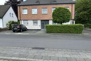 3-Zimmer Maisonette-Wohnung im Zentrum von Köln-Zündorf