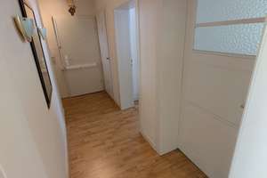 Lebendiges Viertel in Köln: 2,5-Zimmer-Wohnung mit Balkon – Alfterstraße 8, 50969 Zollstock, Köln – Vorschaubild 15