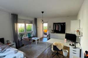 Sonnenverwöhnte 1-Zimmer  WG in Darmstadt-Ost