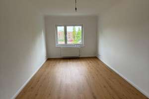 modernisierte 3 Zimmer mit Einbauküche in Barmbek – Kindtsweg 3, 22309 Barmbek-Nord, Hamburg – Vorschaubild 3