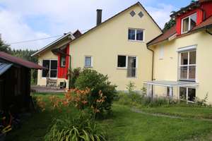Geräumiges 8-Zimmer Zweifamilienhaus mit Doppelgarage und Einliegerwohnung – Die vollständige Adresse der Immobilie erhältst du vom Anbieter., 88634 Herdwangen-Schönach – Vorschaubild 17