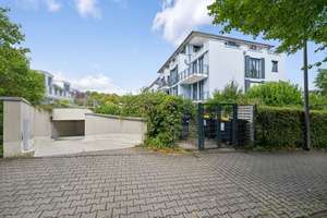 Drei Zimmer. Drei Außenbereiche. Ganz oben. - Besonderes Wohnen am Riedberg - sofort verfügbar – 60438 Kalbach-Riedberg, Frankfurt am Main – Vorschaubild 23