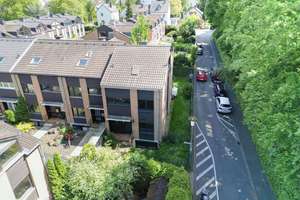 Modernes Wohnwunder mit drei Badezimmern und viel Platz in Bonn! – Die vollständige Adresse der Immobilie erhältst du vom Anbieter., 53229 Pützchen/Bechlinghoven, Bonn – Vorschaubild 2