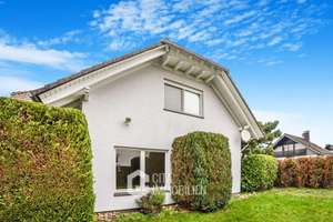 Großzügiges Einfamilienhaus mit Terrasse, Garten und KFZ-Stellplatz in Niddatal – Die vollständige Adresse der Immobilie erhältst du vom Anbieter., 61194 Niddatal – Vorschaubild 1