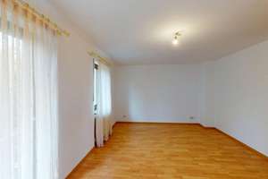 Modernisiertes Reihenmittelhaus mit Garten, Balkon und Keller in München-Perlach – Wilhelm-Hoegner-Straße 42, 81377 Altperlach, München – Vorschaubild 9