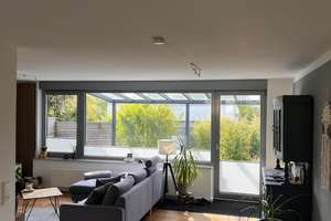 Freistehender und sanierter Bungalow in ruhiger Lage am Wuppertaler Stadtrand – Die vollständige Adresse der Immobilie erhältst du vom Anbieter., 42111 Uellendahl-Katernberg, Wuppertal – Vorschaubild 2