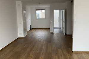 Reihenmittelhaus mit Garten & Einbauküche: KFW55 Reihenhaus Baujahr 2022 – Gerstenweg 8c, 14641 Havelland (Kreis) – Vorschaubild 6