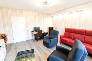 Property thumbnail 6