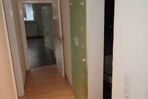 Schöne 3-Zimmer-Hochparterre-Wohnung in Wuppertal an solvente Mieter – Eduardstr. 7, 42275 Wuppertal – Vorschaubild 14