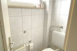 schöne große 3 ZKB-Wohnung mit Süd-Balkon, Gartenanteil und ruhiger Lage … – Pfalz-Neuburg-Straße 11, 89420 Höchstädt an der Donau – Vorschaubild 8