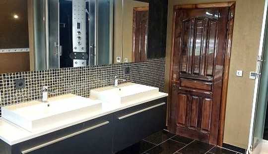 Bild von Schönes EFH mit ca. 225 m² Wohn- und Nutzfläche mit exkl. Wohnwintergarten