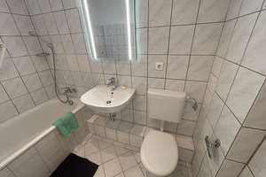 Renovierte 3-Zimmer-Wohnung mit Loggia in Minden – 32425 Bärenkämpen, Minden – Vorschaubild 6