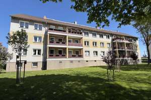Kernsanierte 4-Zimmer-Wohnung mit Balkon in Magdeburg – Sudenburger Wuhne 19, 39112 Sudenburg, Magdeburg – Vorschaubild 2