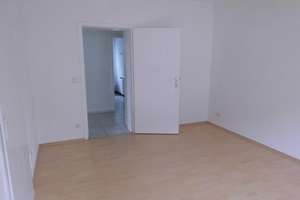 Stadthaus mit Charme, 7 Wohnungen und 4 Garagen – Die vollständige Adresse der Immobilie erhältst du vom Anbieter., 70374 Schmidener Vorstadt, Stuttgart – Vorschaubild 9