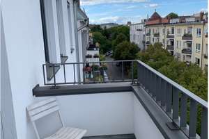 Großzügige Vierzimmerwohnung in Charlottenburg, 171 qm – maximale Mietdauer zwei Jahre – Die vollständige Adresse der Immobilie erhältst du vom Anbieter., 14057 Charlottenburg, Berlin – Vorschaubild 2