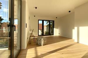 Traumhafte Mietwohnung mit drei Zimmern und großem Balkon – Die vollständige Adresse der Immobilie erhältst du vom Anbieter., 30559 Kirchrode, Hannover – Vorschaubild 2