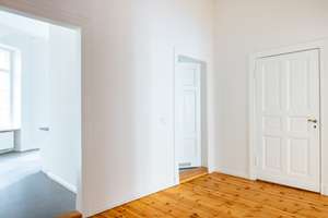 Kollwitzstraße: bezugsfreie 92qm Altbauperle mit Terrasse zum Hof, S-O-W-Ausrichtung, Stuck & Dielen – Kollwitzstraße 74, 10435 Prenzlauer Berg, Berlin – Vorschaubild 10