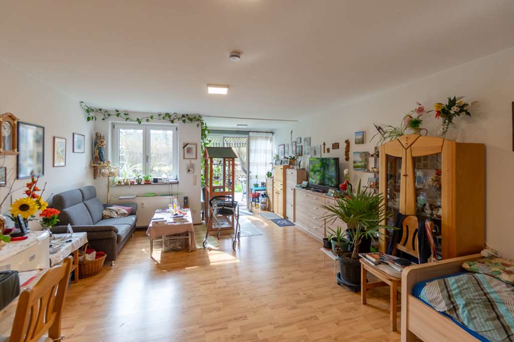 Immobilie in Edling - Ruhige und helle 1-Zimmer-Wohnung mit Terrasse und kleinem Garten - Bild 1