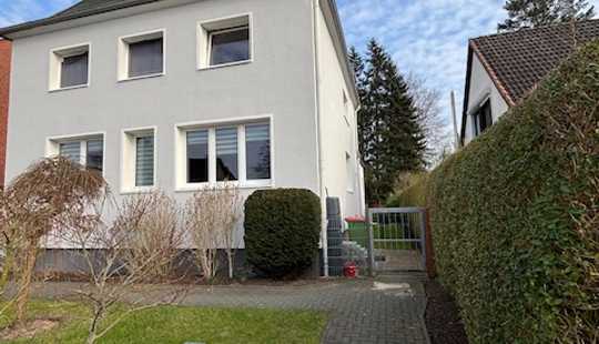 Bild von Provisionsfrei! Haus in HH Alt-Rahlstedt - Ideal für Familien oder als kluge Investition