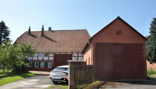 Bild von Fachwerk-Bauernhaus (ZFH) mit integr. Tenne, Stall und Nebengebäude