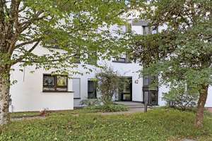 Großzügige 4,5-Zimmer-Wohnung mit Balkon in beliebter Wohnlage von Villingen-Schwenningen – Wilstorfstraße 42, 78050 Villingen, Villingen-Schwenningen – Vorschaubild 10