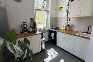 Charmante Altbau-Maisonettewohnung in direkter Rheinnähe – Krahnenstraße 1, 51063 Mülheim (Ortsteil), Köln – Vorschaubild 4