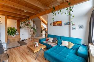 Charmante 3-Zimmer-Dachgeschosswohnung mit Balkon und Galerie