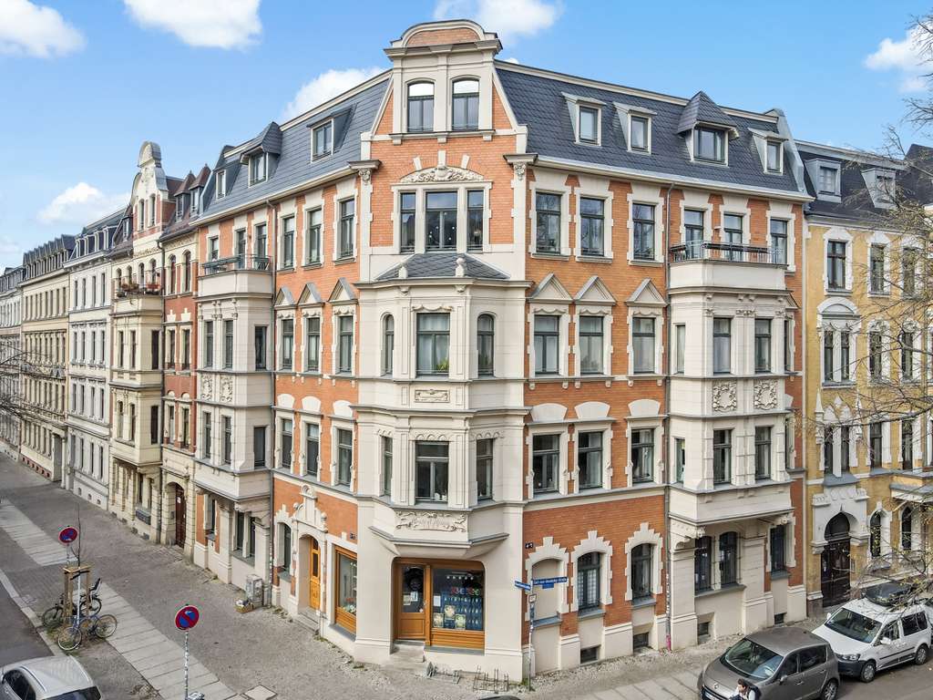Exklusive Dachgeschoss-Wohnung im begehrten Paulusviertel