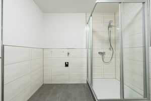 Lichtdurchflutetes, modernes WG- Zimmer zu vermieten – Koblenz – Vorschaubild 9