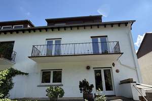 Schwetzingen Oststadt: DHH als Dreifamilienhaus mit besonderem Charme – Die vollständige Adresse der Immobilie erhältst du vom Anbieter., 68723 Schwetzingen – Vorschaubild 4