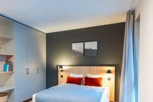Exklusiver Neubau-Erstbezug: Hochwertig möblierte 2-Zimmer-Wohnung mit modernstem Wohnkomfort – Lenore-Volz-Straße 11, 70372 Veielbrunnen, Stuttgart – Vorschaubild 2