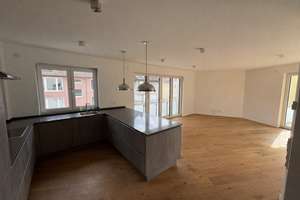 Wohnen im Herzen von Köln - 3-Zimmer-Wohnung mit Sonnen Balkon & Aufzug