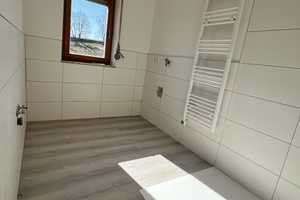 Komplett renoviertes 4-Zimmer-Einfamilienhaus in Gerolsbach – Aichacher Strasse 19, 85302 Pfaffenhofen an der Ilm (Kreis) – Vorschaubild 3