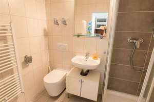 TOP! Helle, moderne 1ZKB Wohnung in Regensburg, nahe Universität und OTH – Die vollständige Adresse der Immobilie erhältst du vom Anbieter., 93080 Pentling – Vorschaubild 6