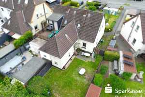 Papa grillt im Garten
 – Dortmund – Vorschaubild 1