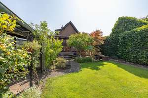 Wohnen mit Stil, Komfort und Gartenidylle – Ihr Zweifamilienhaus in begehrter Lage von KR-Uerdingen! – Die vollständige Adresse der Immobilie erhältst du vom Anbieter., 47829 Uerdingen, Krefeld – Vorschaubild 6