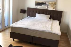 Möbliertes Zuhause mit 2,5 Zimmern und Balkon in der Bremer Überseestadt – Kommodore-Johnsen-Boulevard 26, 28217 Überseestadt, Bremen – Vorschaubild 5