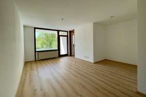 Sonnige 1-Zimmer-Wohnung mit Südbalkon und TG-Platz — frisch renoviert – Koblenzer Straße 5, 80993 Alt-Moosach, München – Vorschaubild 2