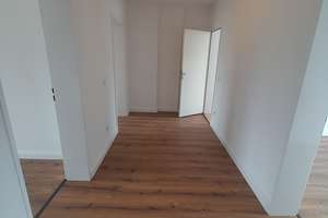 Über den Dächern Düsseltals mit Dachterrasse und Loggia! – Münsterstr. 117-119, 40476 Derendorf, Düsseldorf – Vorschaubild 3