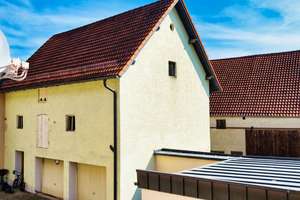 drei Wohneinheiten, ein Gewerbe, 6 Garagen, 5 Stellplätze, ein genehmigtes Loft ein Preis!!! – Die vollständige Adresse der Immobilie erhältst du vom Anbieter., 85055 Etting, Ingolstadt – Vorschaubild 4