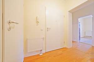 Modern sanierte 2-RW* HP* EBK* Tageslichtbad m. Dusche* Süd-West-Balkon* Parkettfußboden* grüne Lage – Wormser Straße 62, 1309 Striesen-West, Dresden – Vorschaubild 10