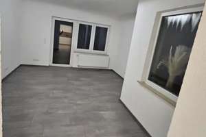 Helle 3,5 Zimmer Wohnung mit Terasse und Garten – Stammheimer Straße 82, 70806 Kornwestheim – Vorschaubild 3