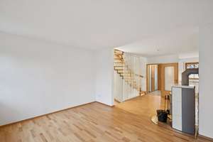 modernes Reihenmittelhaus mit Kamin und Platz für die ganze Familie – Die vollständige Adresse der Immobilie erhältst du vom Anbieter., 82223 Eichenau – Vorschaubild 7
